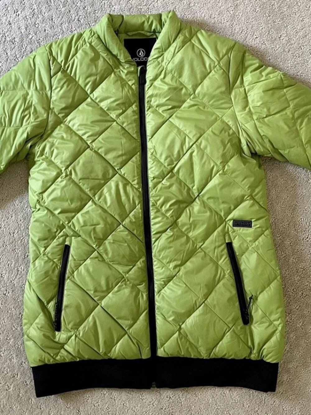 Volcom Casco Down Puff Jacket Womens Snowboard Ski Large L